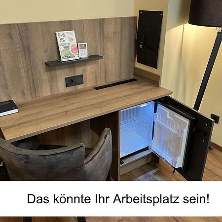 Brauerei Gasthaus Lohhof Im Muenchner Norden, Direkt An Der S1, Naehe Vom Flughafen, Zentrum, A92, Allianz Arena, Ruderregatta Und Schiessanlage G- Hochbrueck Entfernt, Internationale Kueche Unterschleißheim Eksteriør billede