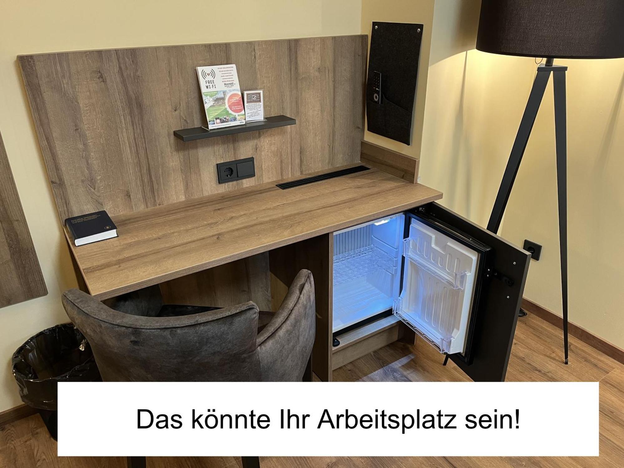 Brauerei Gasthaus Lohhof Im Muenchner Norden, Direkt An Der S1, Naehe Vom Flughafen, Zentrum, A92, Allianz Arena, Ruderregatta Und Schiessanlage G- Hochbrueck Entfernt, Internationale Kueche Unterschleißheim Eksteriør billede